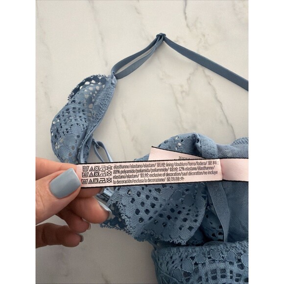 Victoria’s Secret Blue Lace, Bralette, Medium - Picture 4 of 4